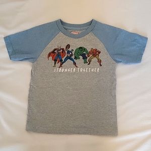 Marvel Avengers Tshirt, 5t, vintage look.